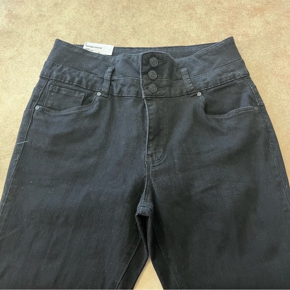 NWT Refuge Denim Black Push Up High Rise Skinny Jeans - Picture 4 of 14